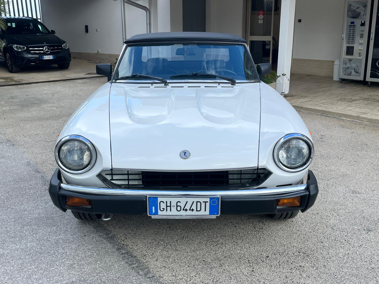 FIAT 124 SPIDER EUROPA PININFARINA