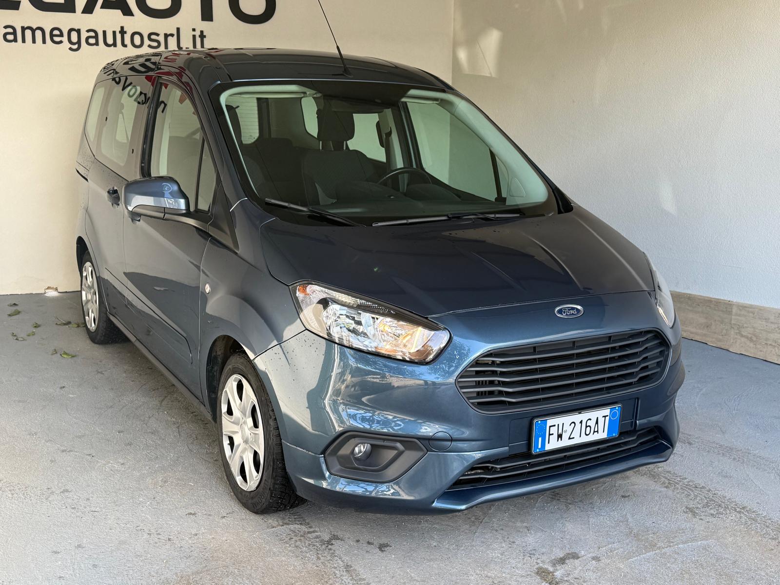 Ford Tourneo Courier 1.0 EcoBoost Trend