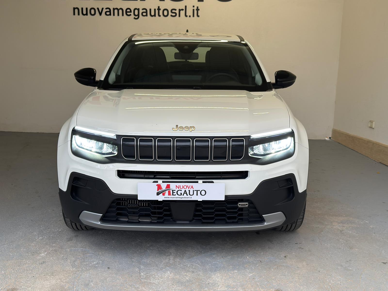 
								Jeep Avenger 1.2 T-GDI ALTITUDE full									