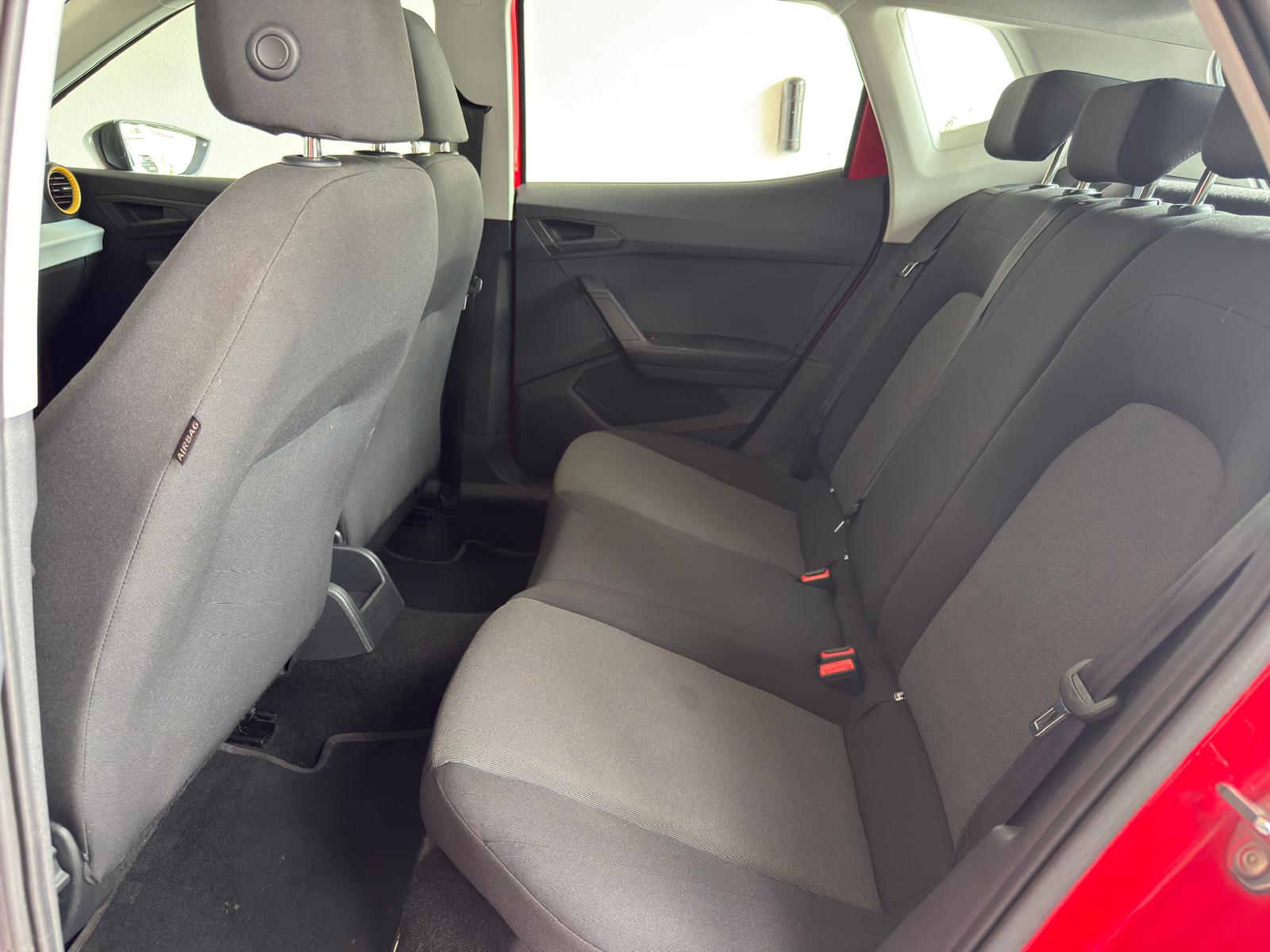 
								Seat Arona 1.0 Reference full									