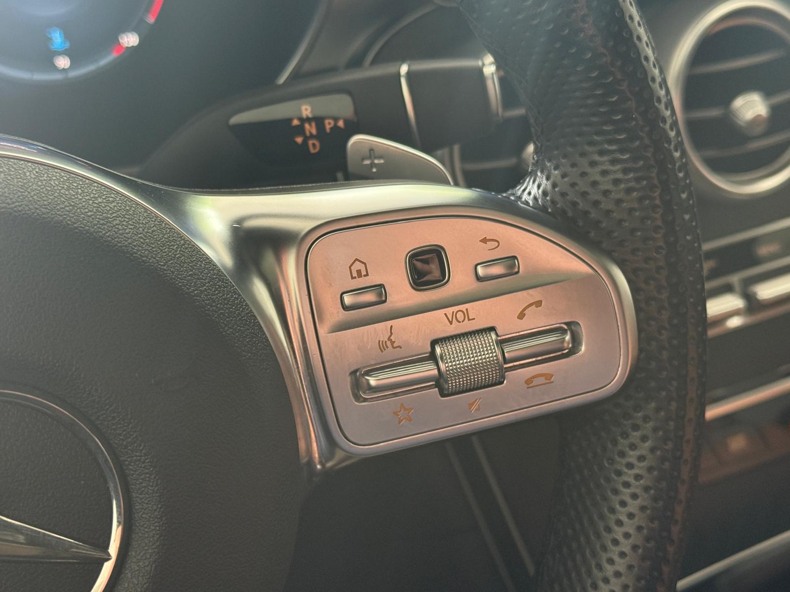 
								Mercedes-Benz GLC Coupe 220 d Premium 4Matic full									
