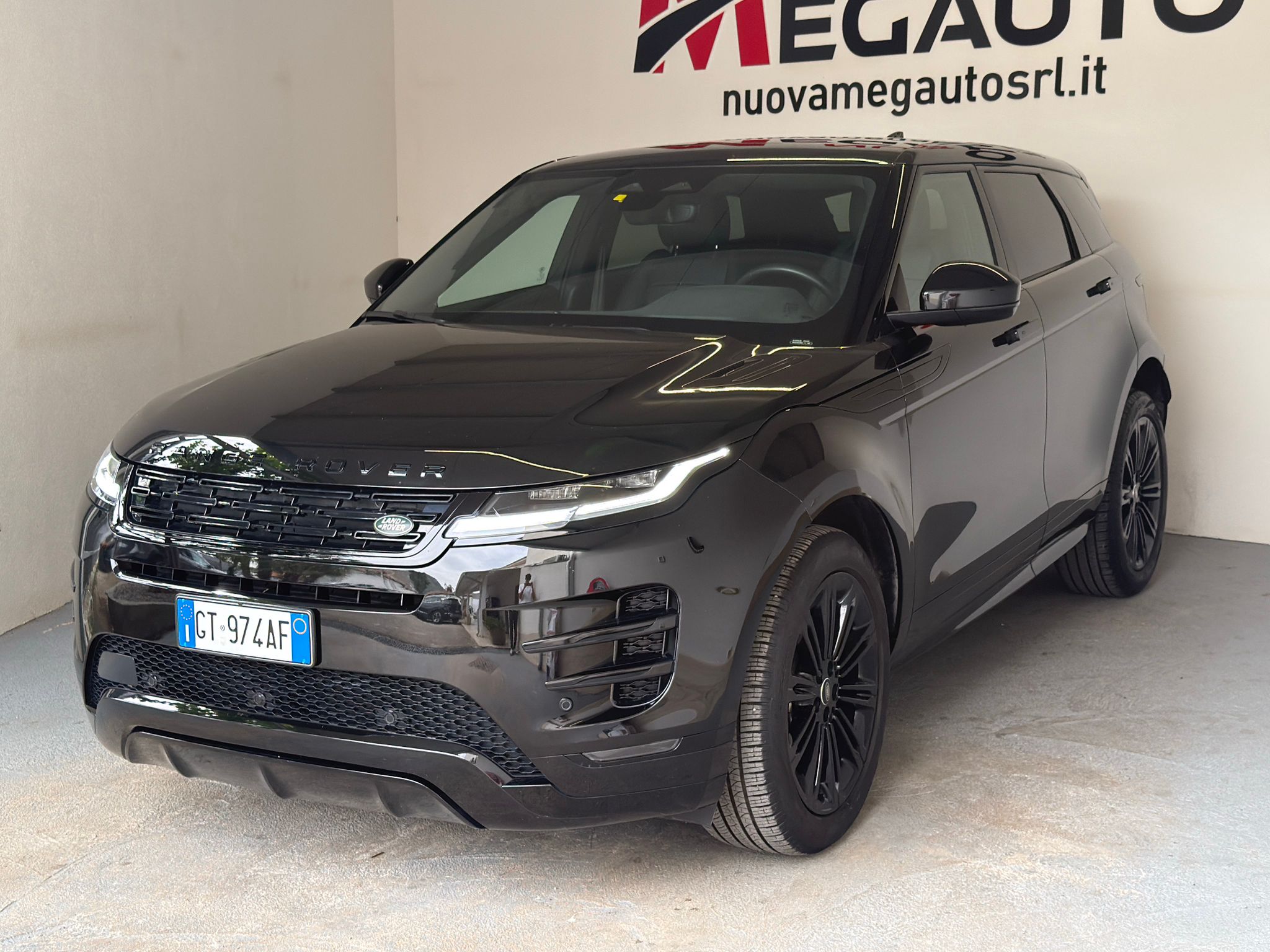 Land Rover Range Rover Evoque 2.0 D165 Mild-Hybrid Dynamic SE