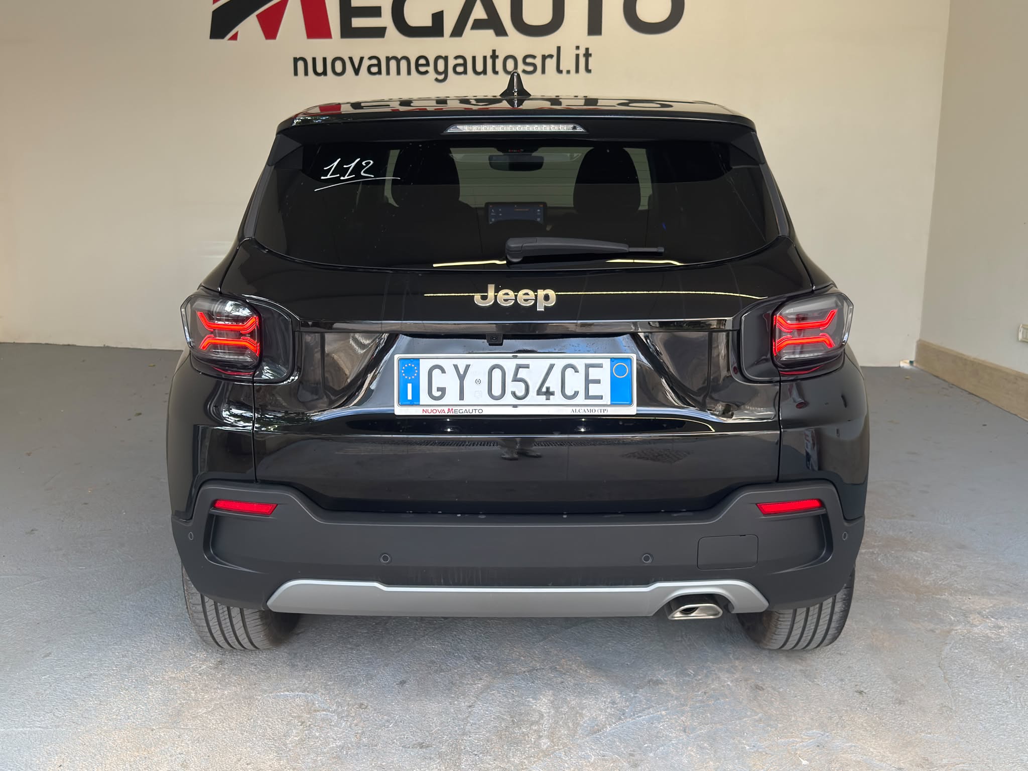 
								JEEP AVENGER 1.2 Turbo 100 CV Summit MY25 full									