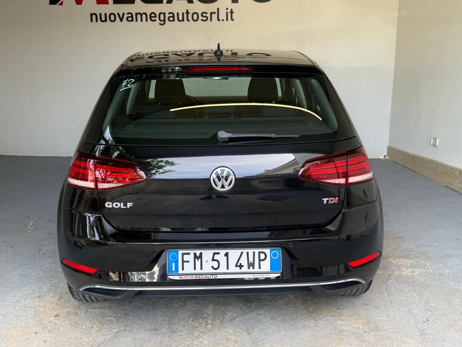 
								Volkswagen Golg 1.6 TDI 115CV BlueMotion Technology full									