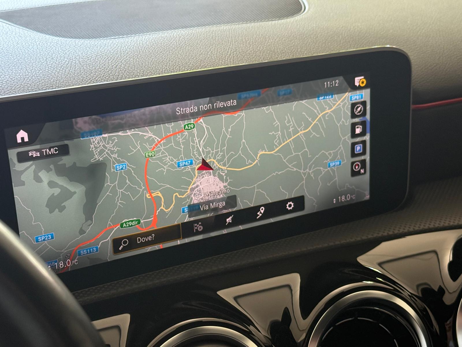 
								MERCEDES-BENZ CLASSE A 180D PREMIUM full									