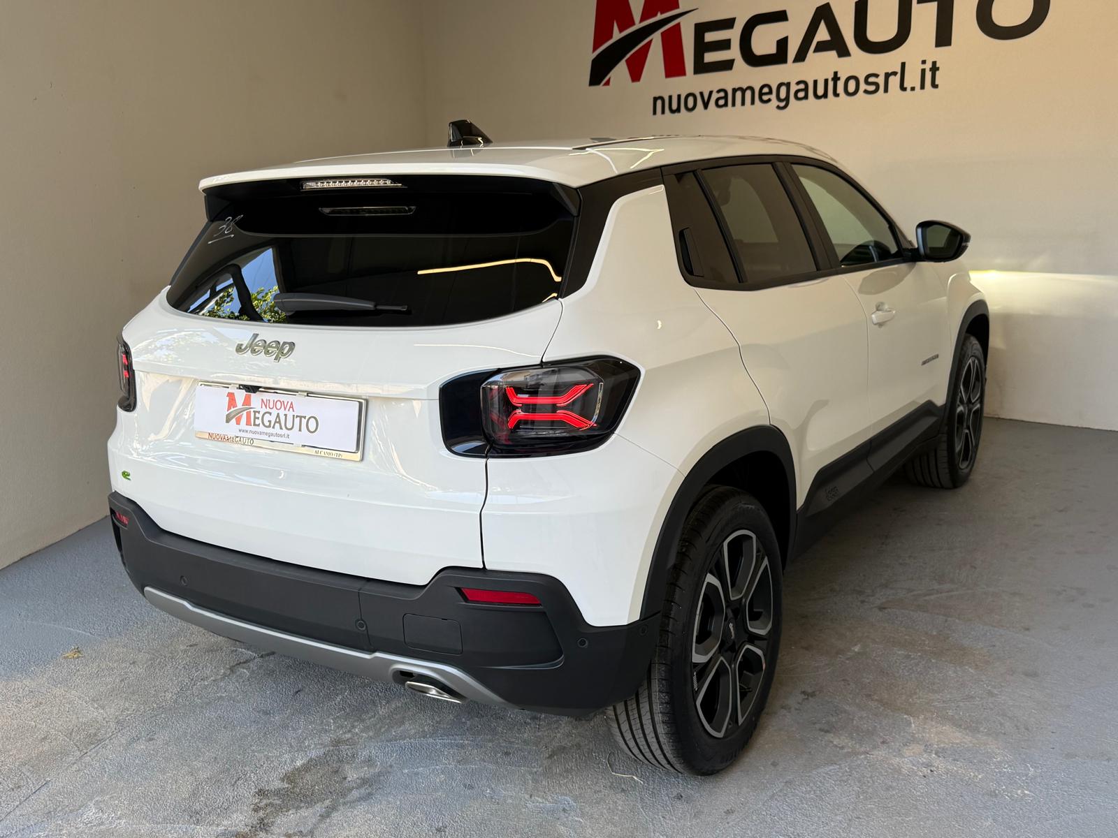 JEEP AVENGER 1.2 Turbo 100 CV MHEV Summit