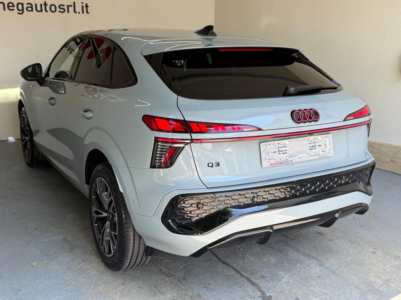 AUDI Q3 SPB TDI 110 kW S tronic S Line edition