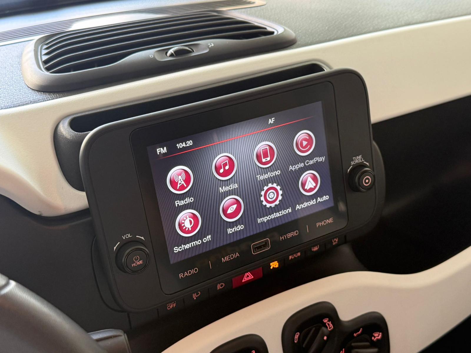 
								FIAT Pandina Cross 1.0 FireFly S&S Hybrid full									