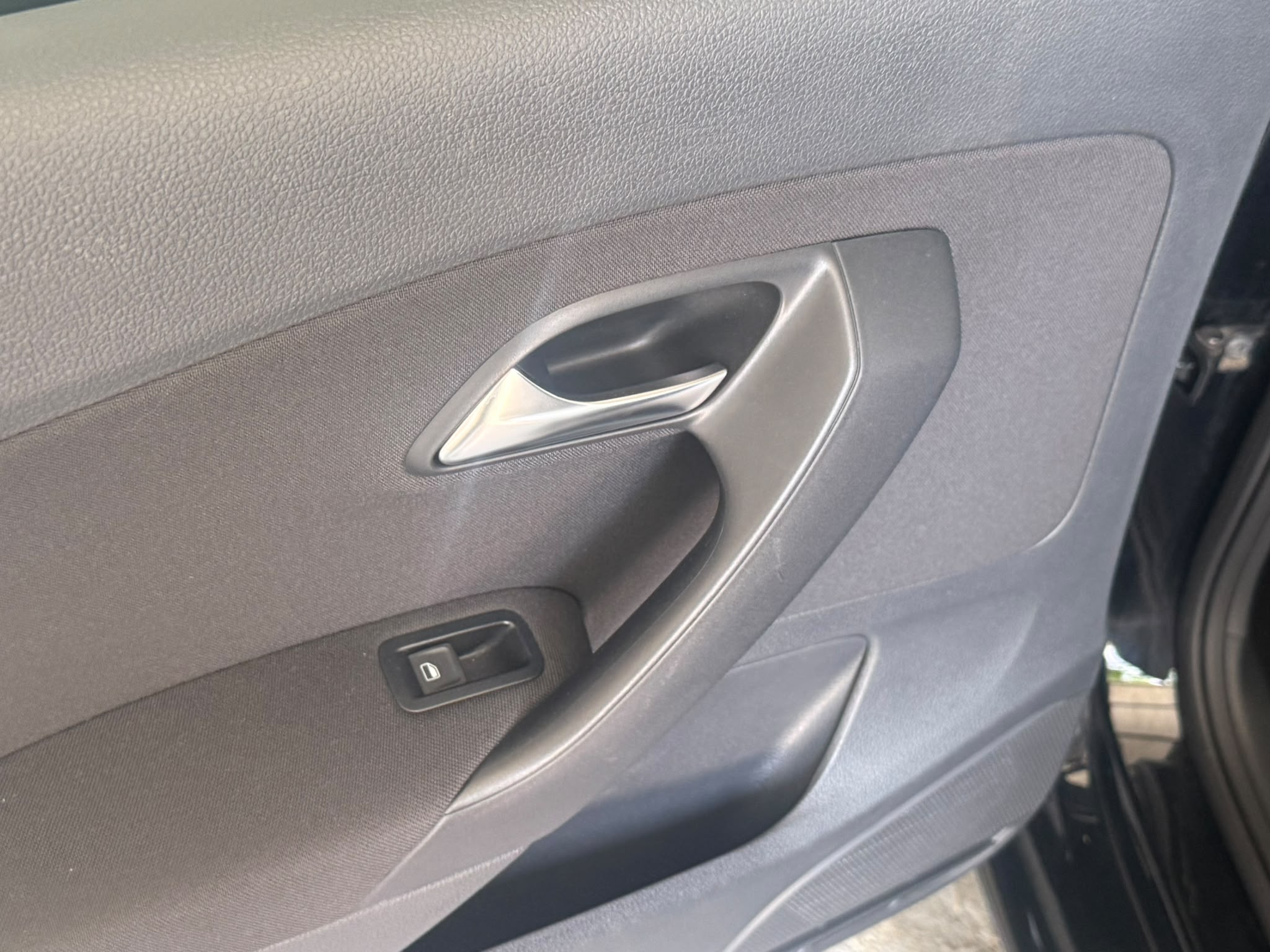 
								Volkswagen Polo V 1.4 TDI Comfortline full									