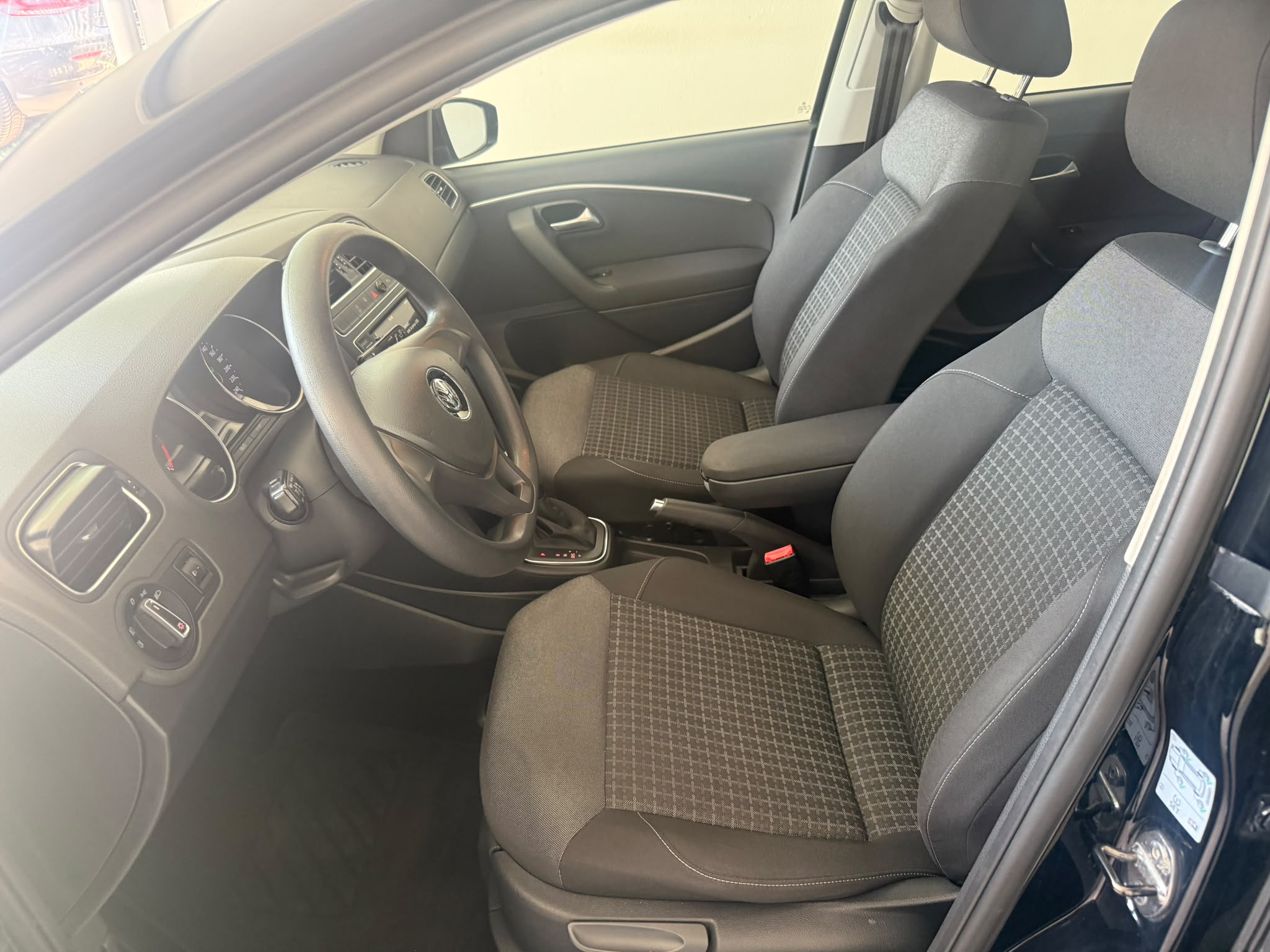 
								Volkswagen Polo V 1.4 TDI Comfortline full									