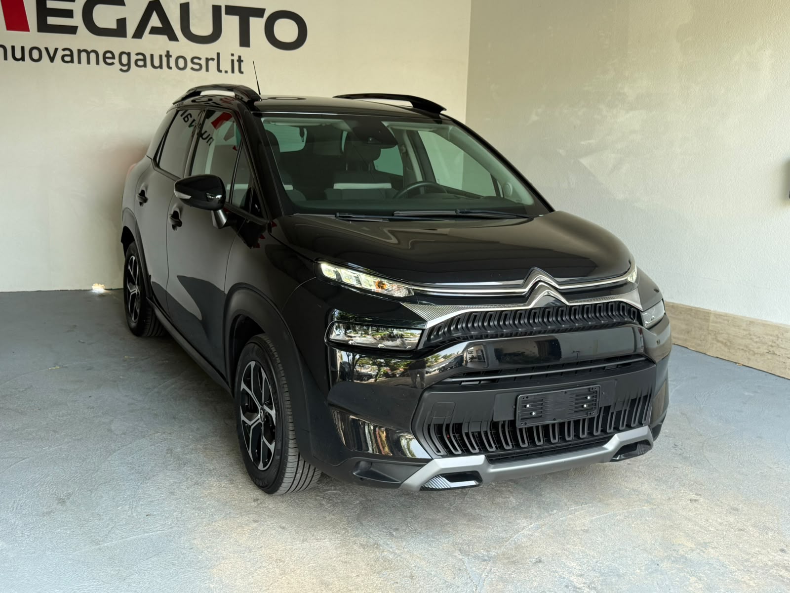 
								Citroen C3 Aircross 1.2 PureTech 110 Plus full									