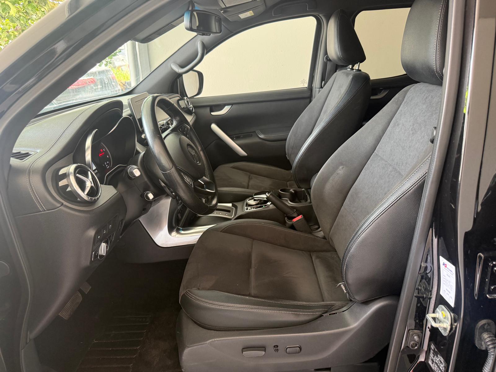
								Mercedes-Benz X 350 d Power 4Matic full									