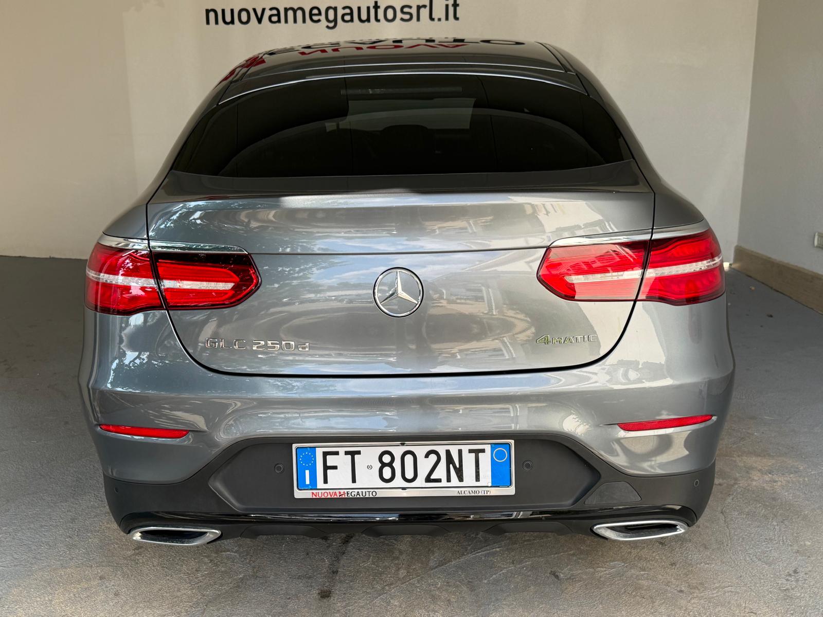 
								Mercedes-Benz Classe GLC Coupe 250 d Premium 4Matic full									