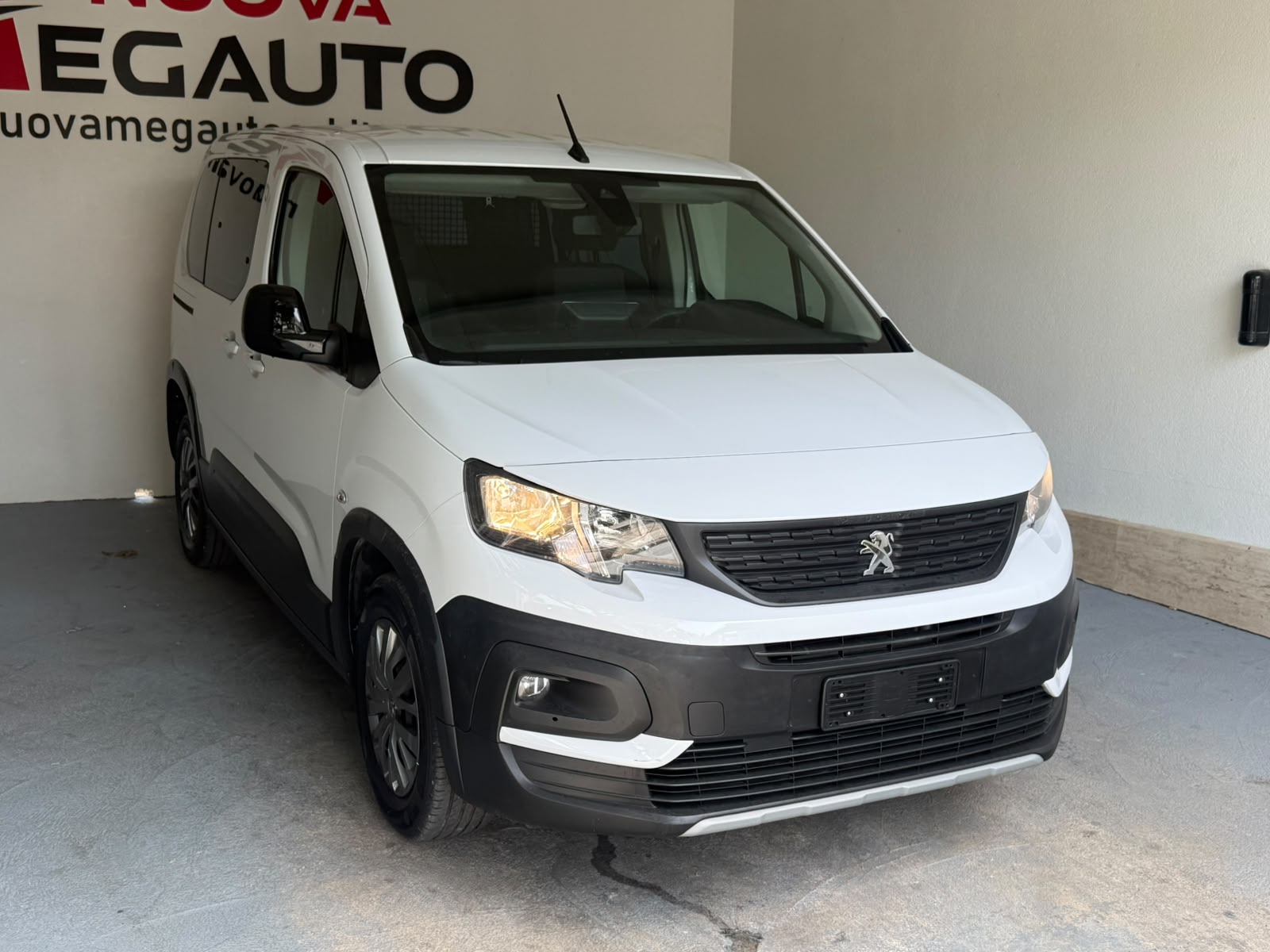 Peugeot Rifter 1.5 BlueHDi 100 FAP Active Pack N1 L1