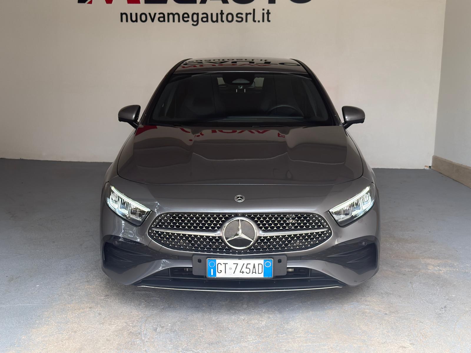 Mercedes-Benz A 180 d AMG Line
