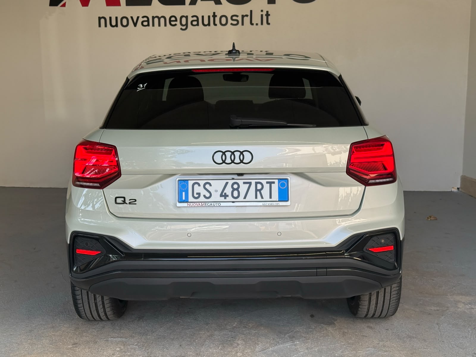 
								Audi Q2 1.5 TFSI 35 S line full									