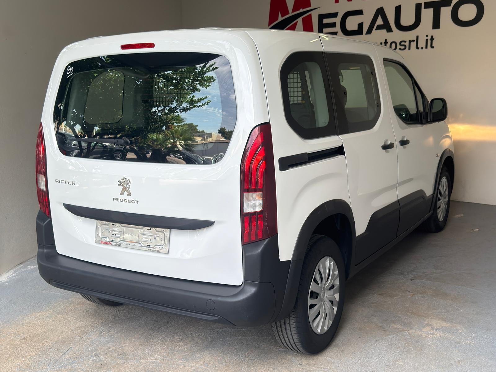 Peugeot Rifter 1.5 BlueHDi 100 FAP Active L1