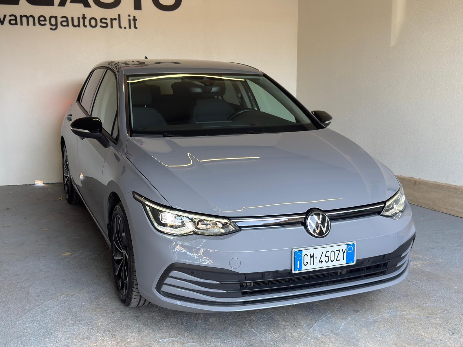 Volkswagen Golf VIII Berlina 2.0 TDI Life
