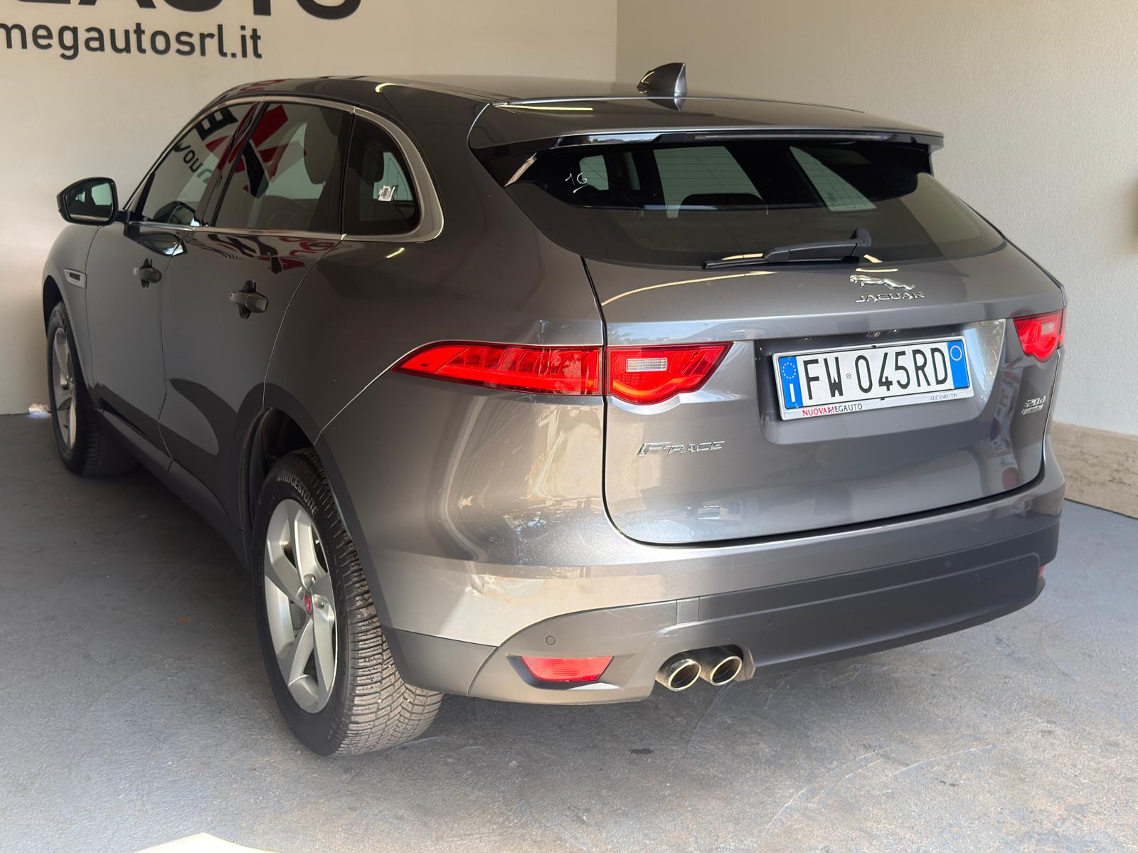 Jaguar F-PACE 20d Prestige AWD
