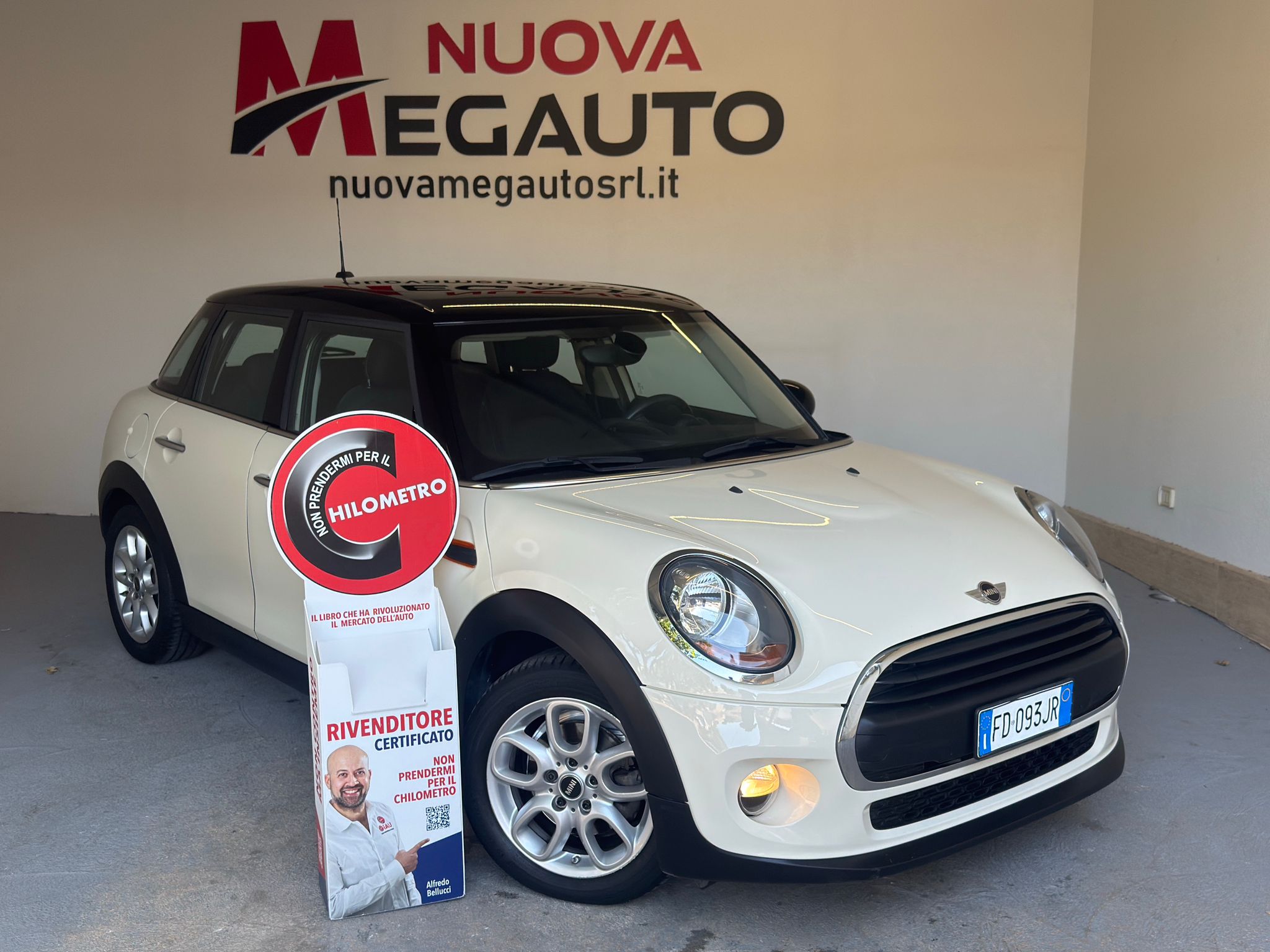 MINI Mini One First 1.2