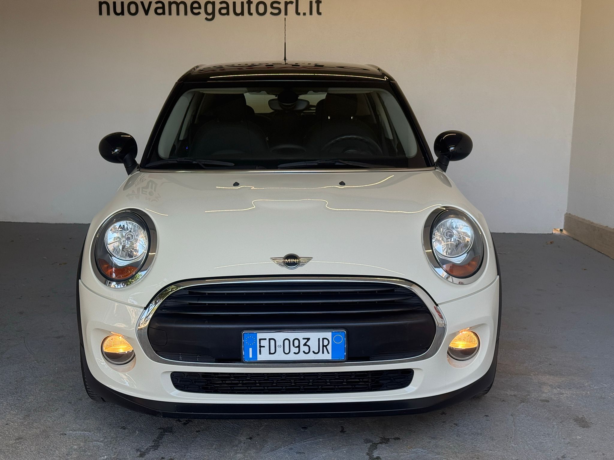 MINI Mini One First 1.2