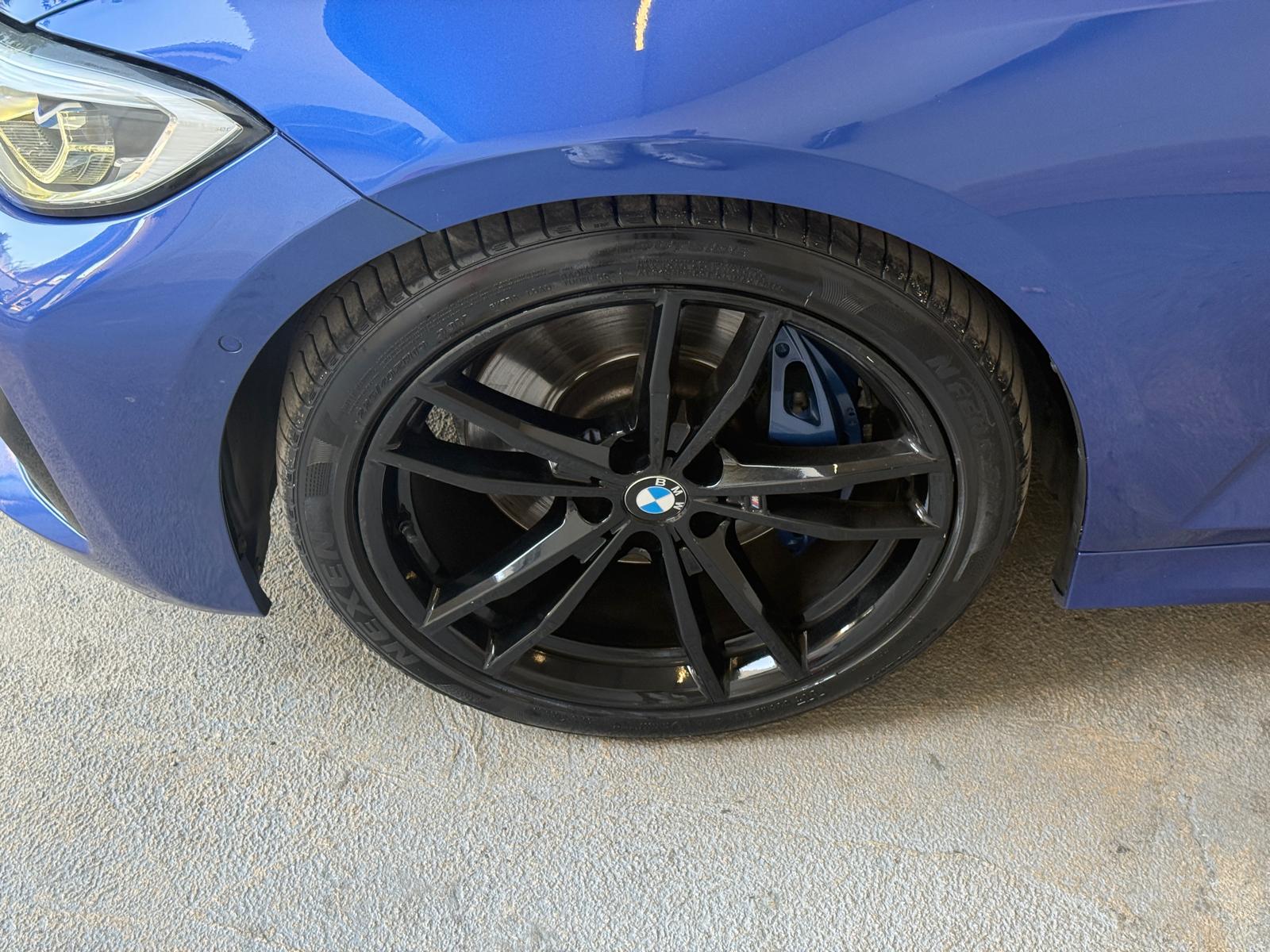 
								BMW 3 Ber. 330 i M Sport full									