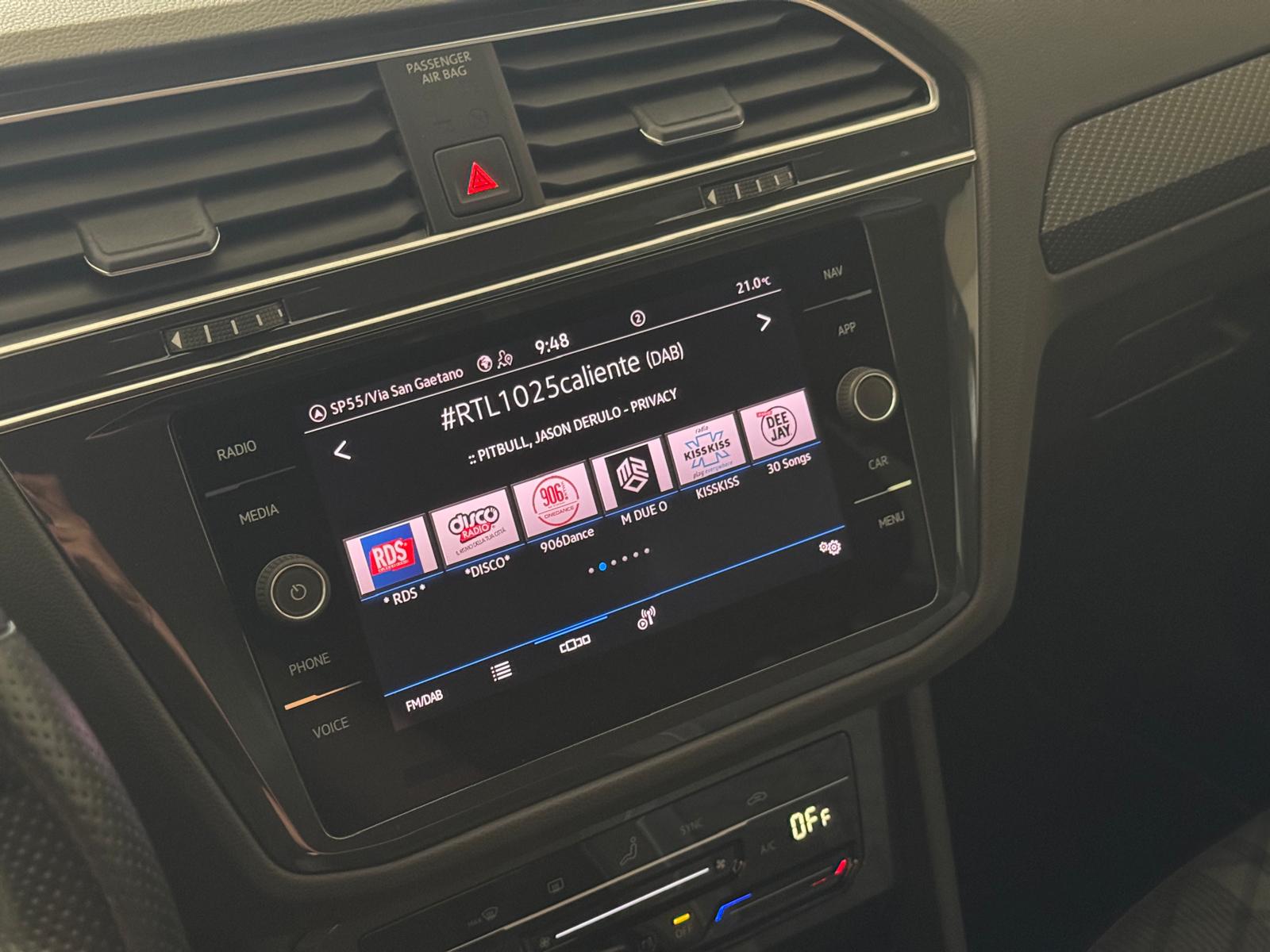
								Volkswagen Tiguan 1.5 TSI BMT R-Line full									