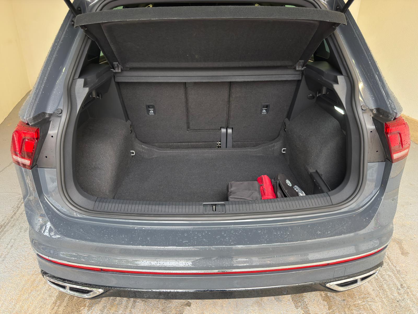 
								Volkswagen Tiguan 1.5 TSI BMT R-Line full									