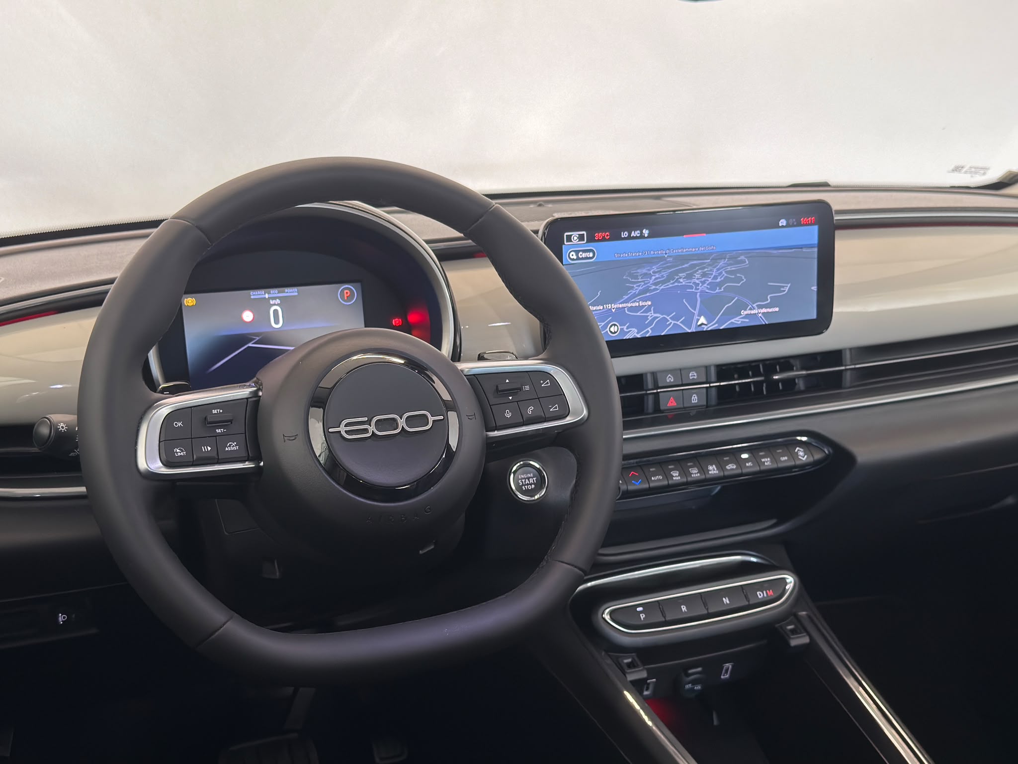 
								Fiat 600 1.2 Mild-Hybrid full									