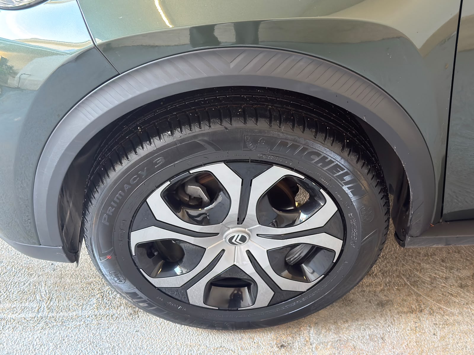 
								Citroen C3 Aircross 1.2 Turbo 100 PLUS full									