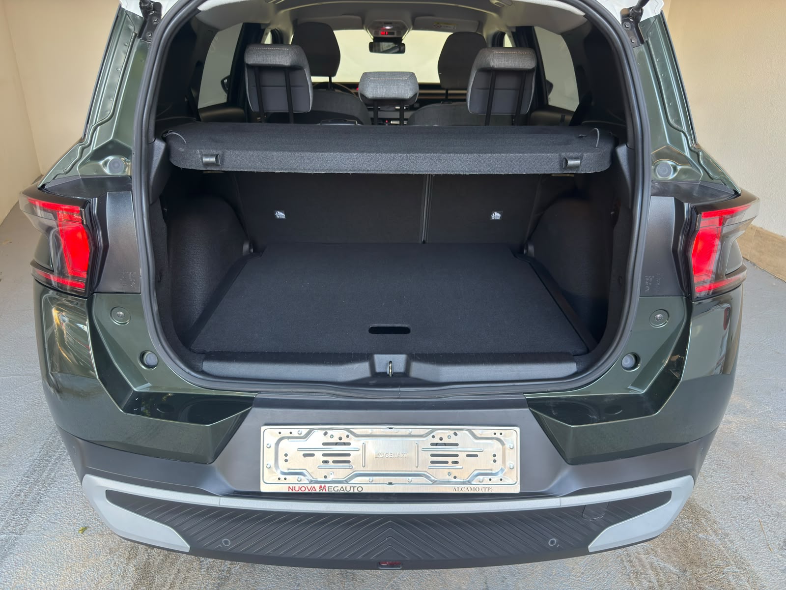 
								Citroen C3 Aircross 1.2 Turbo 100 PLUS full									