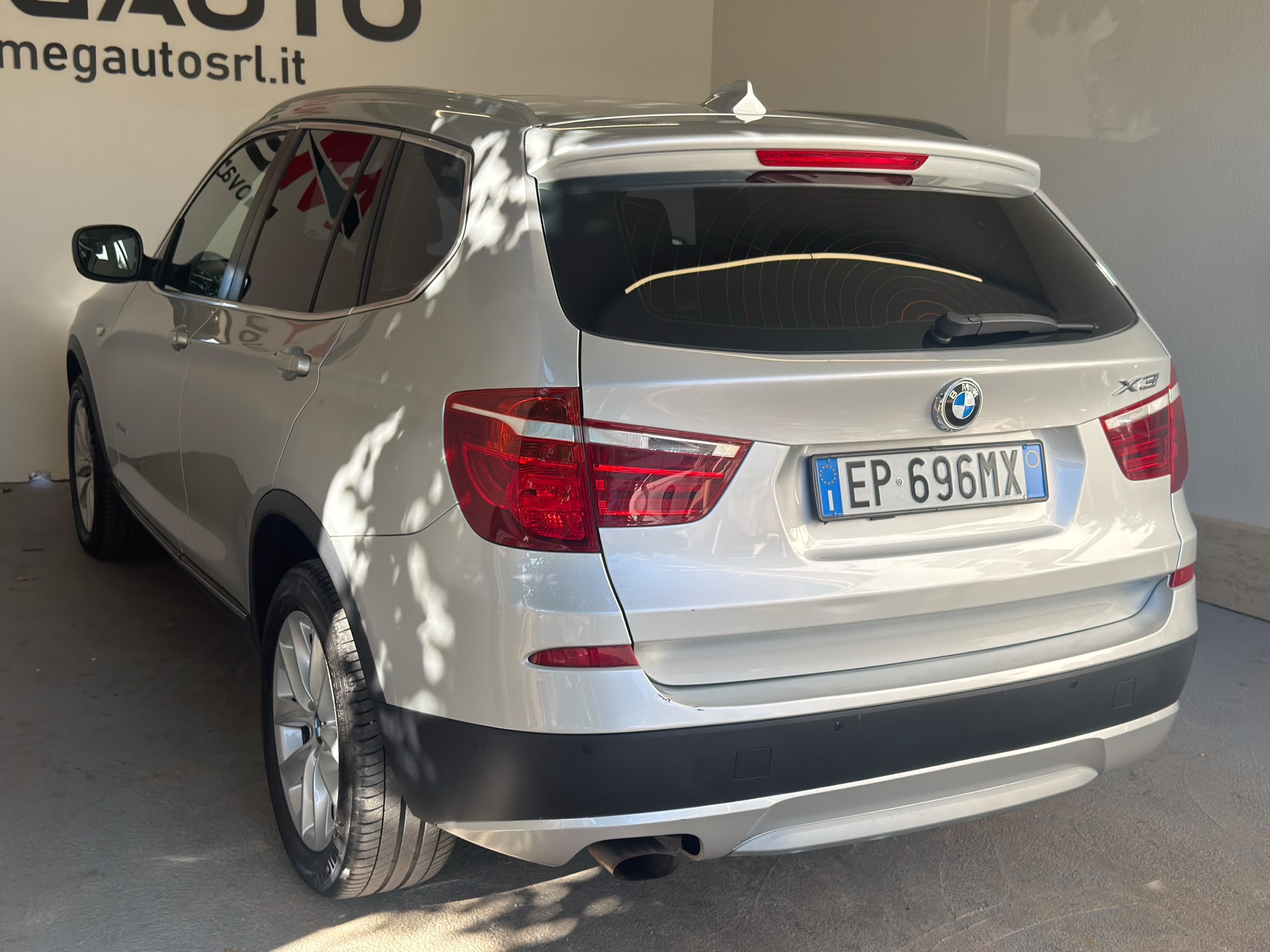 
								BMW X3 xDrive 20d full									