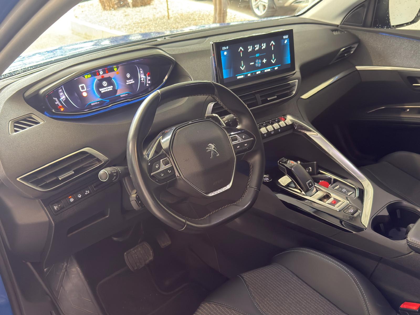 
								Peugeot 3008 1.5 BlueHDi 130 FAP Allure Pack full									