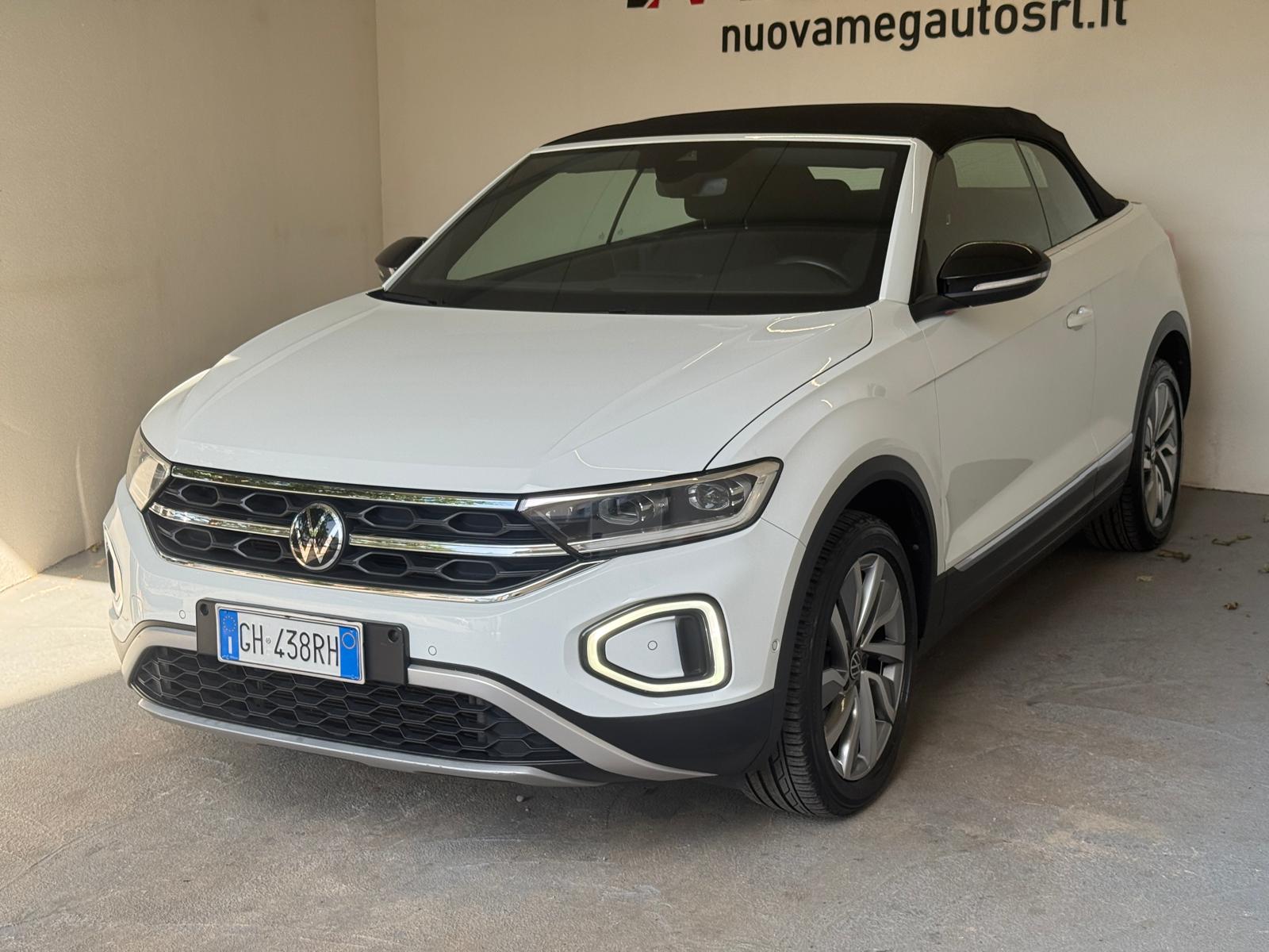 
								Volkswagen T-Roc Cabriolet 1.0 TSI Style full									