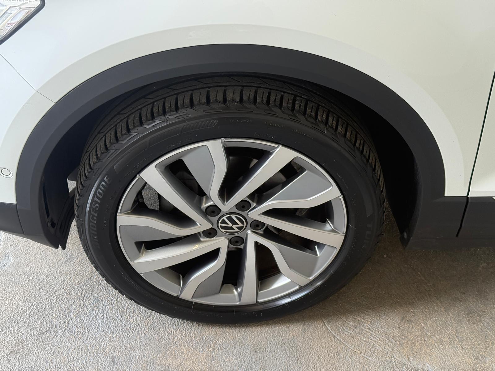 
								Volkswagen T-Roc Cabriolet 1.0 TSI Style full									