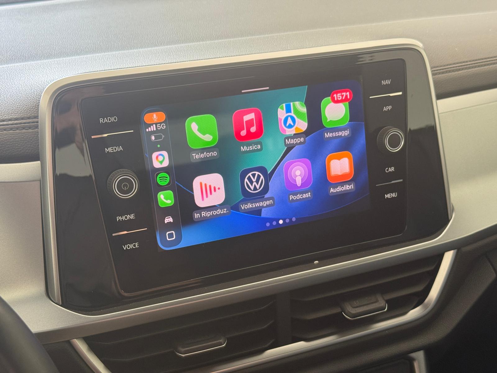 
								Volkswagen T-Roc Cabriolet 1.0 TSI Style full									