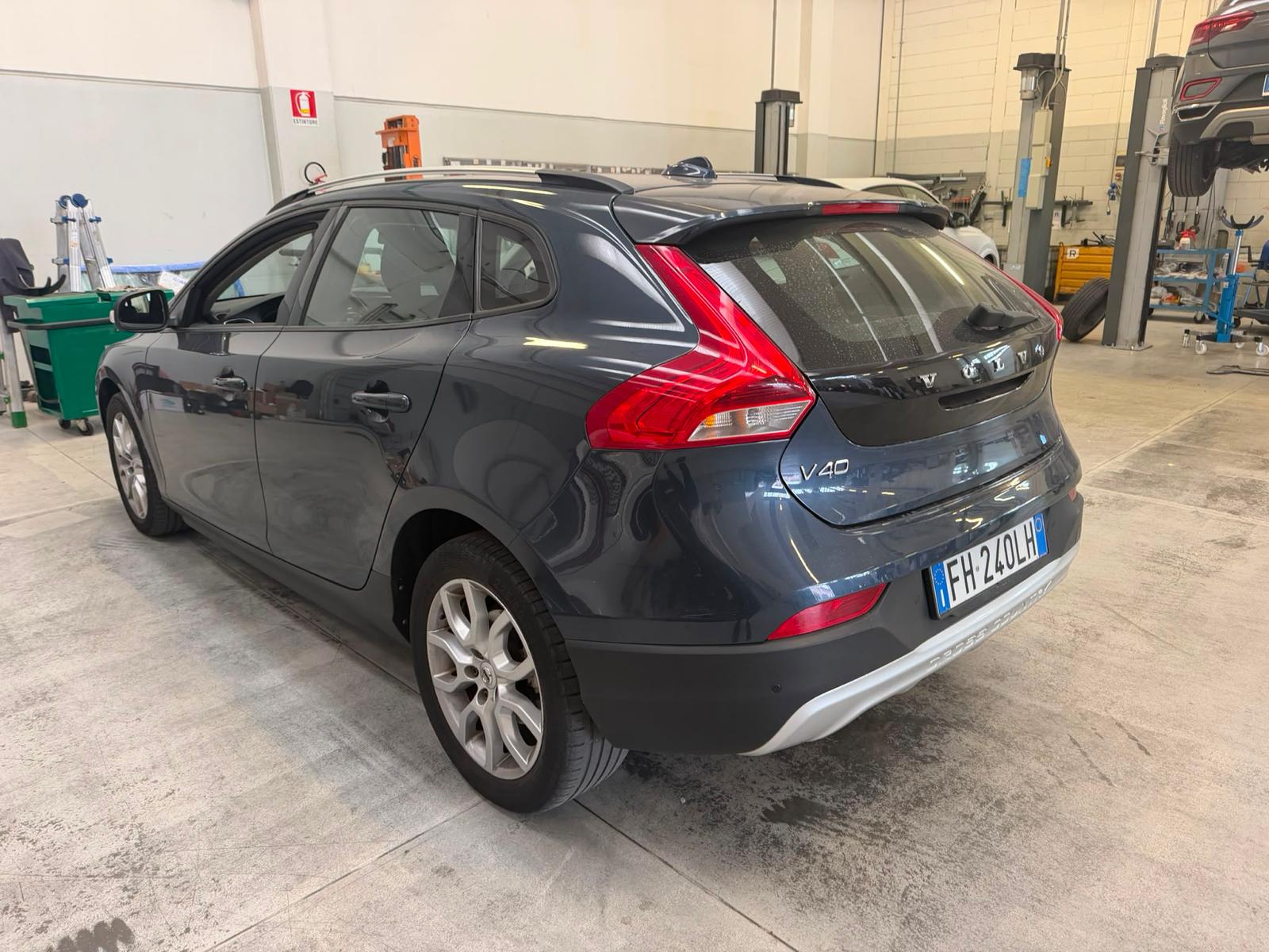 Volvo V40 Cross Country Kinetic