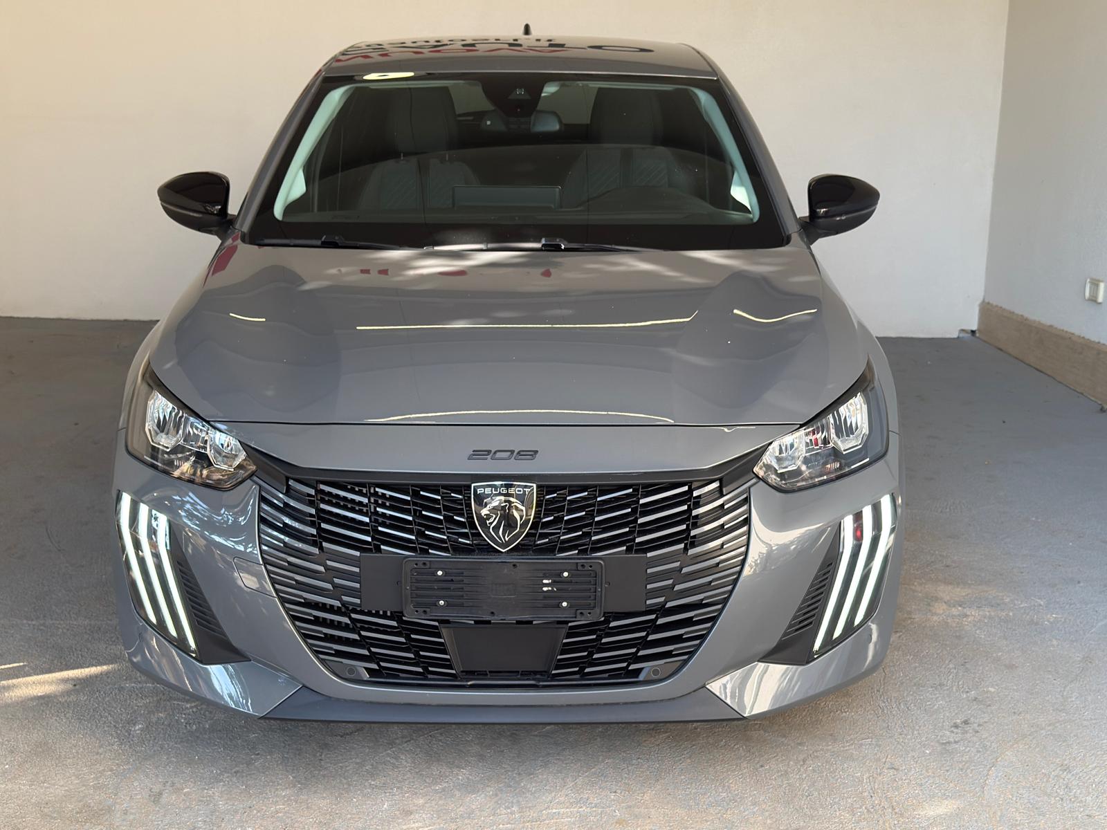 Peugeot 208 1.2 PureTech 100 Allure