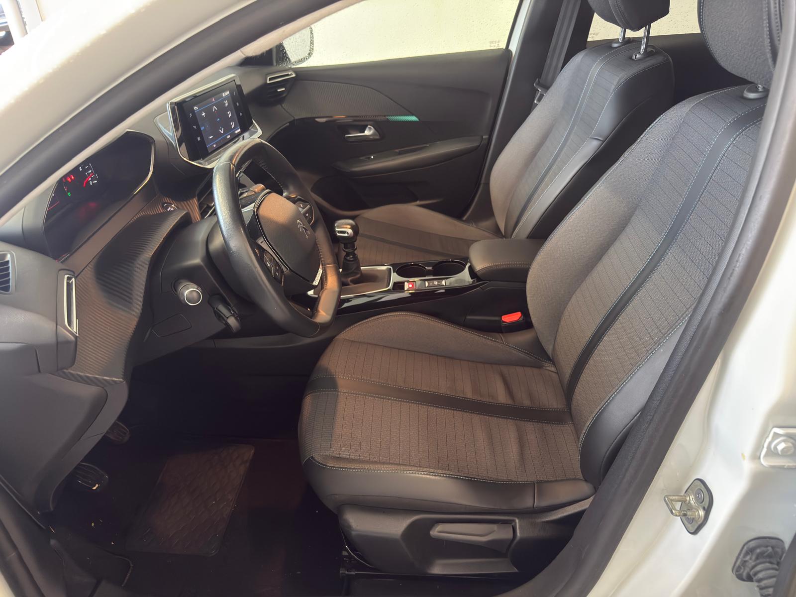 
								Peugeot 208 1.5 BlueHDi 100 Allure full									