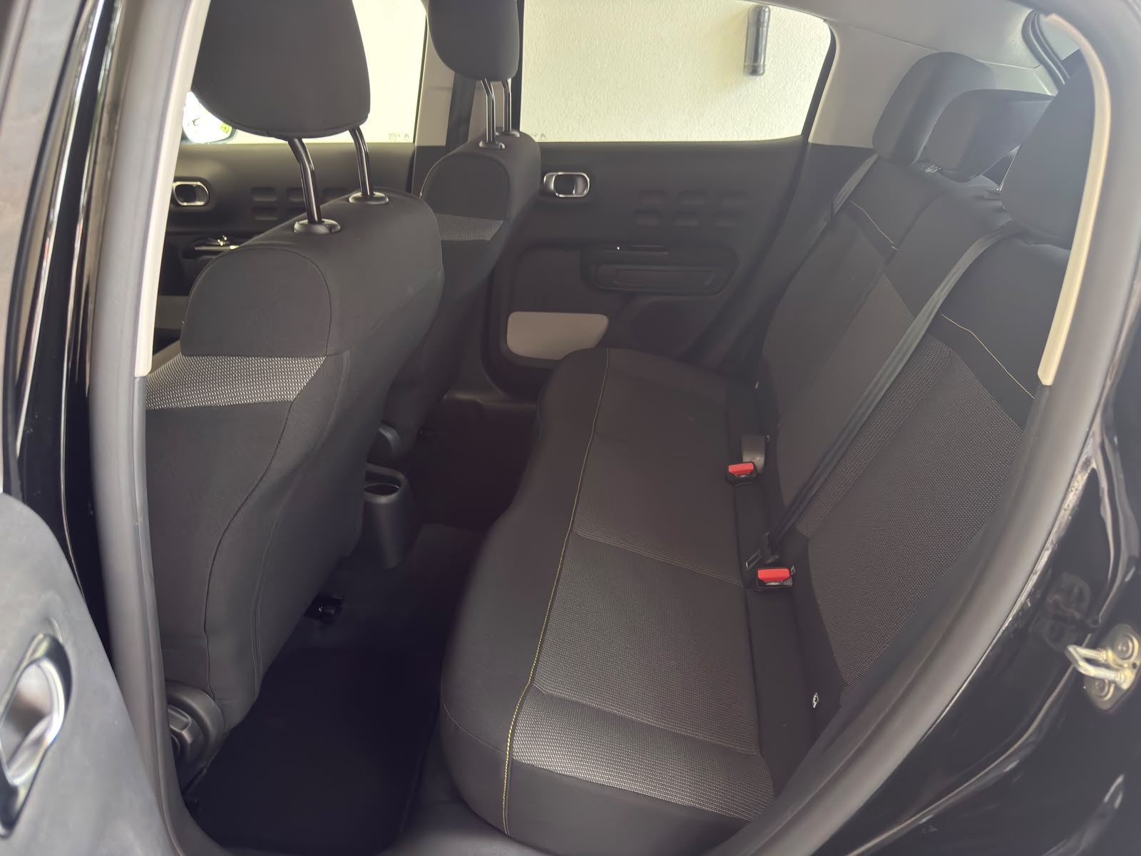 
								Citroen C3 1.2 PureTech 110 Shine full									