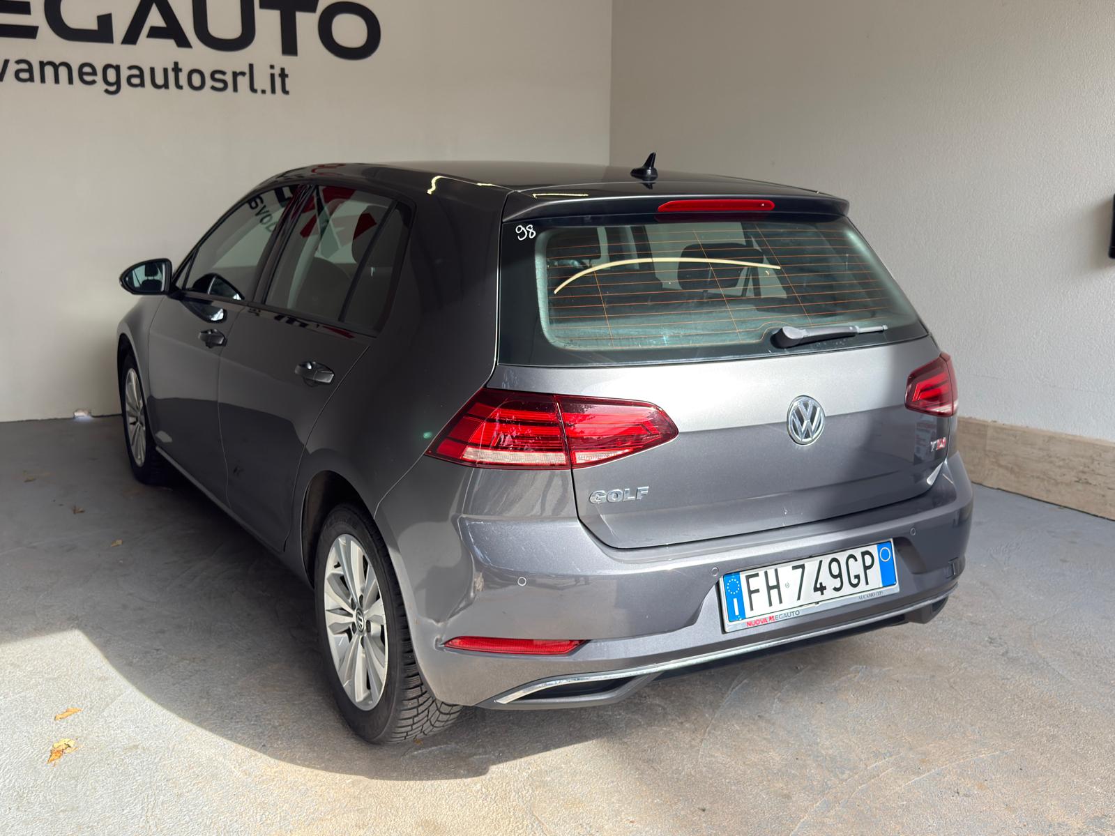 Volkswagen Golf VII 1.6 TDI
