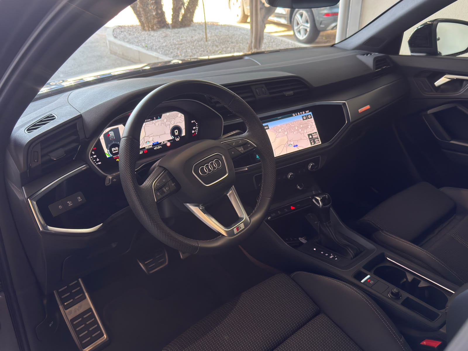 
								Audi Q3 Sportback 35 2.0 TDI S line full									