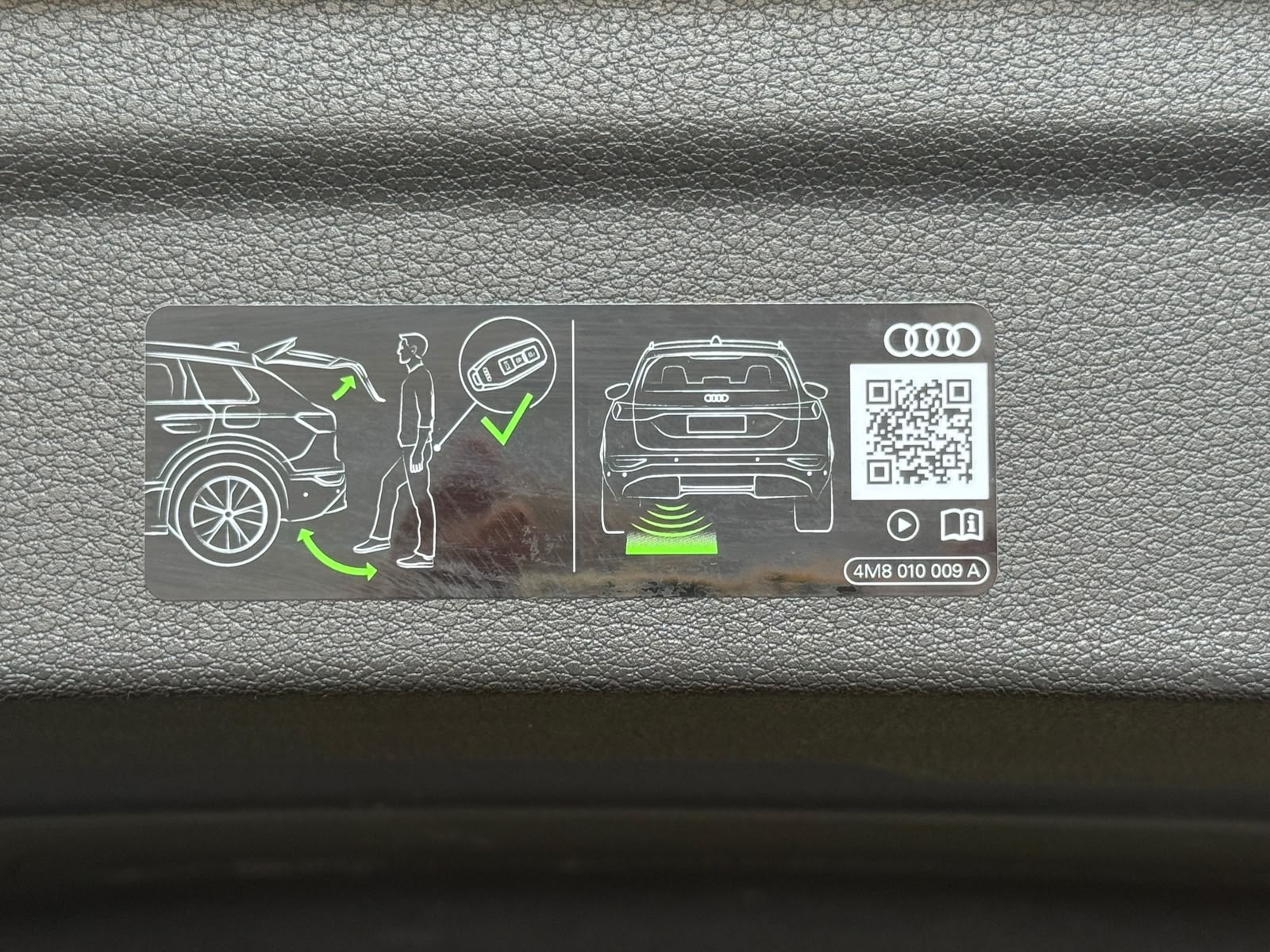 
								Audi Q3 Sportback 35 2.0 TDI S line full									